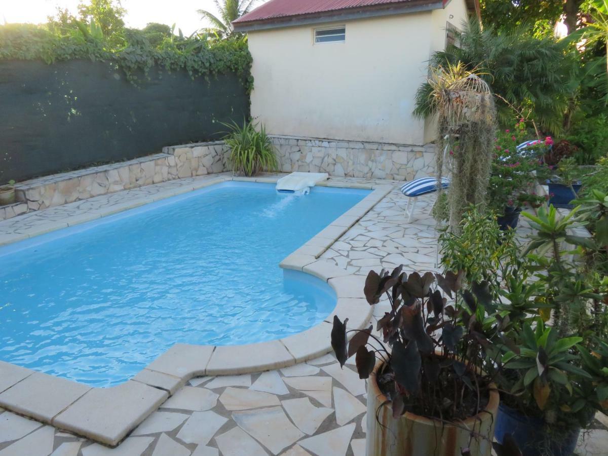 Ferienwohnung Ti Cajou Baie-Mahault Exterior foto