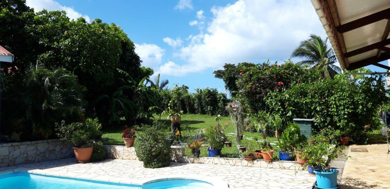 Ferienwohnung Ti Cajou Baie-Mahault Exterior foto