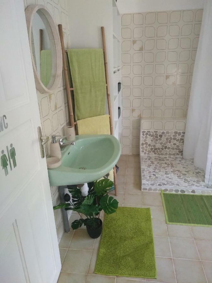Ferienwohnung Ti Cajou Baie-Mahault Exterior foto